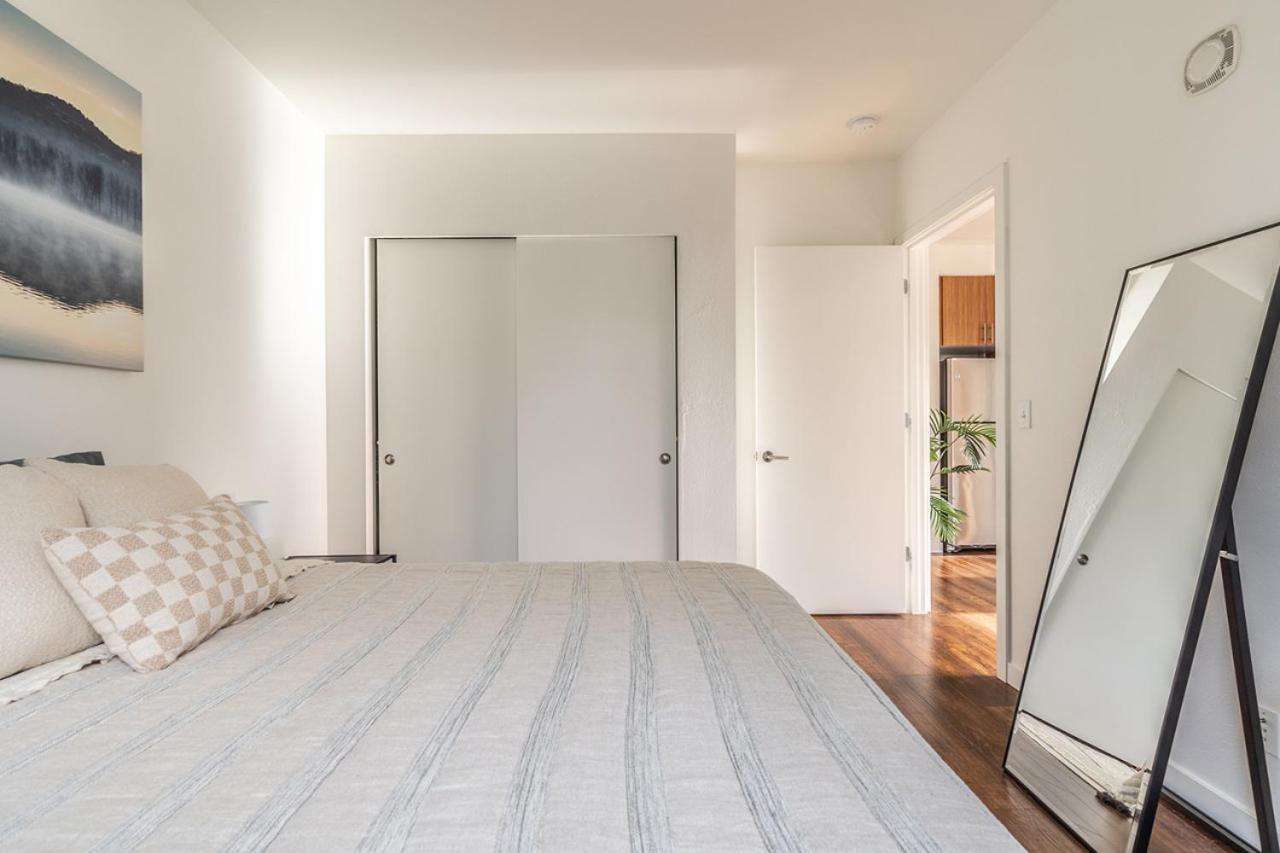 Appartamento Close Downtown Modern - Pet Friendly, Wifi, Rooftop Views *
