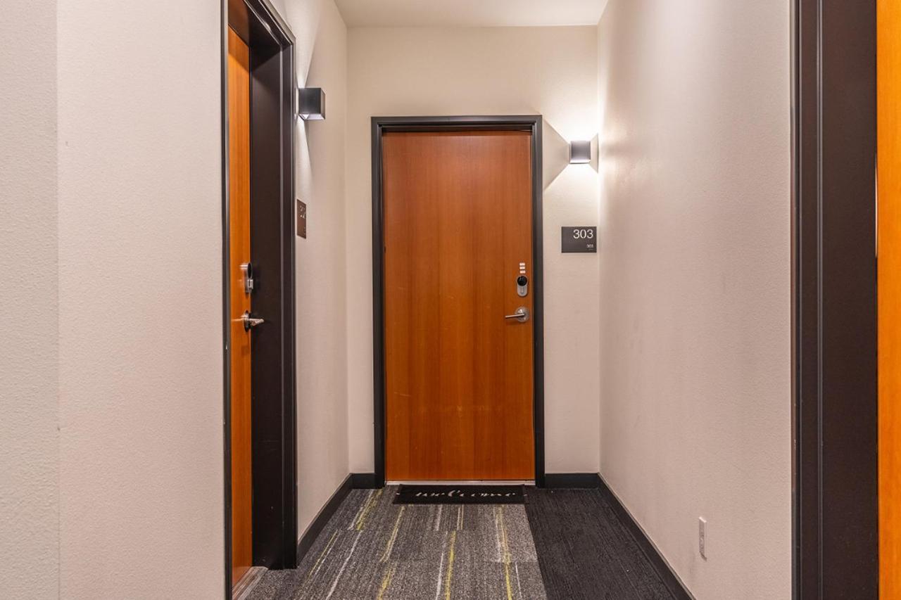 Appartamento Close Downtown Modern - Pet Friendly, Wifi, Rooftop Views Seattle